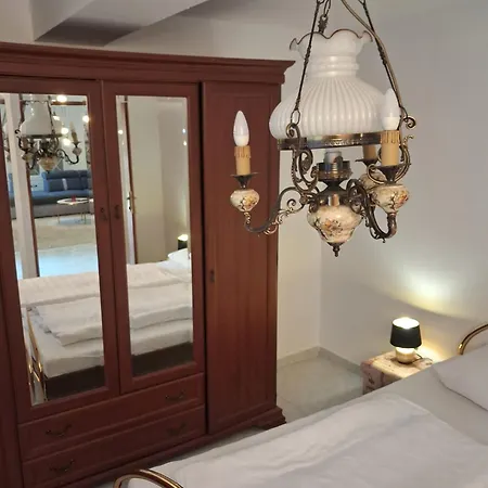 Appartement Me Living - - Stadtnaehe Pula